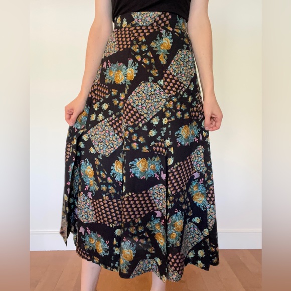 90’s Ribkoff floral maxi skirt / size 12 - Picture 7 of 16